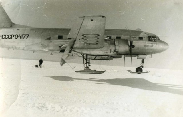 ПА Ил-14 СССР-04177.jpg